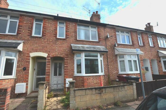 2 Bedroom Terraced House To Rent In Cambrai Avenue, Chichester, PO19