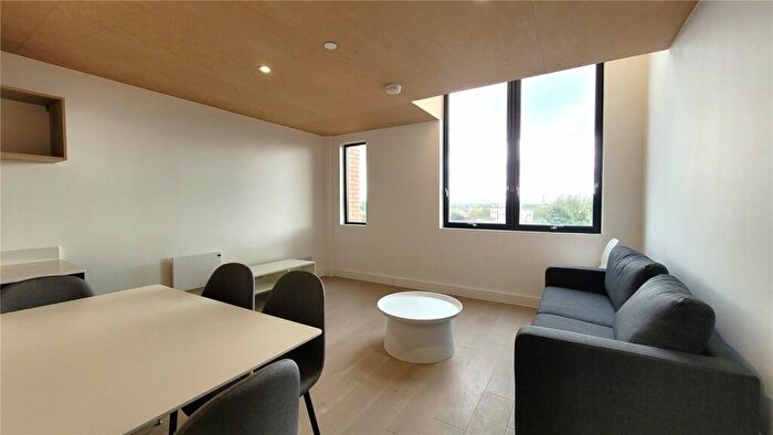 2 Bedroom Apartment To Rent In Spinners Way, Sky Gardens, Manchester, M15