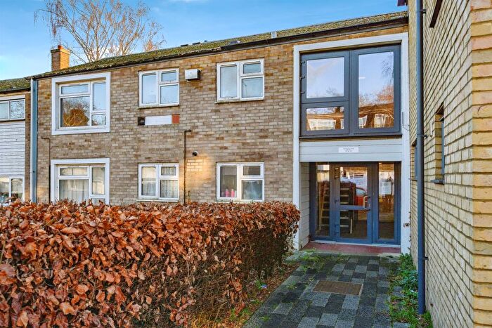 1 Bedroom Flat For Sale In Northdown Road, Hatfield, AL10