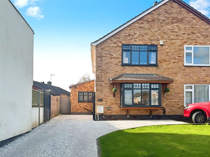 3 Bedroom Semi-Detached House For Sale In Long Street, Bulkington, Bedworth, Warwickshire, CV12