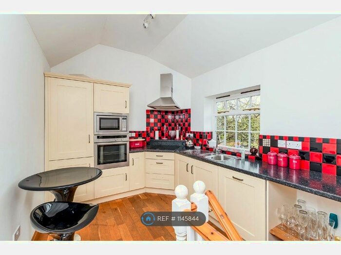 1 Bedroom Flat To Rent In Nether Hall Lane, Birstall, Leicester LE4