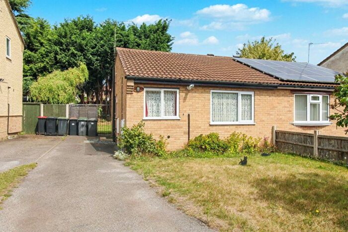 2 Bedroom Bungalow To Rent In Nicholas Road, Bramcote, Nottingham, NG9