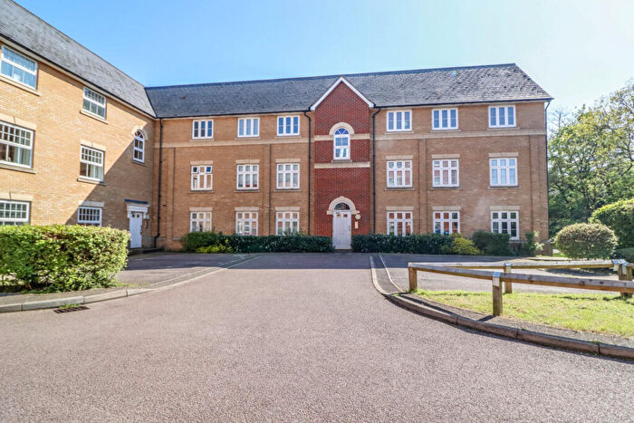 2 Bedroom Apartment For Sale In Malyon Close, Braintree, CM7