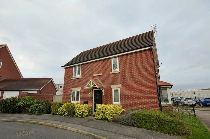 3 Bedroom Detached House To Rent In Maudesley Avenue, Chesterfield, Derbyshire, S40