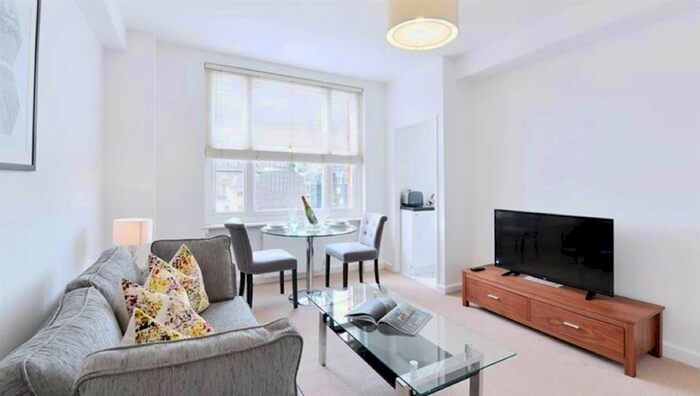 1 Bedroom Flat To Rent In Hill Street, London, W1J