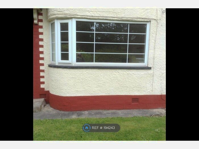 2 Bedroom Flat To Rent In New Adel Lane, Leeds, LS16