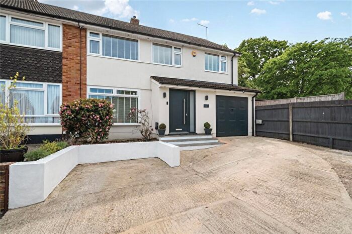 4 Bedroom Semi-Detached House For Sale In Poolmans Road, Windsor, SL4