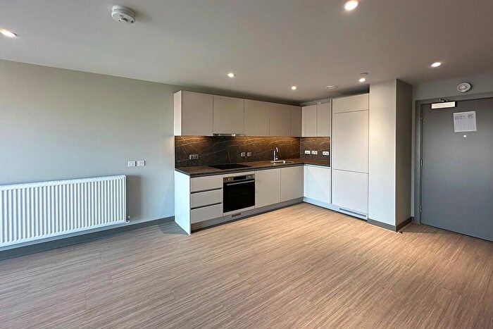 1 Bedroom Apartment To Rent In Candleriggs, Trongate, Glasgow, G1