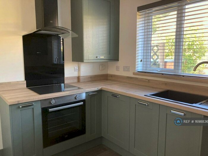 2 Bedroom Maisonette To Rent In Tudor Drive, Louth, LN11