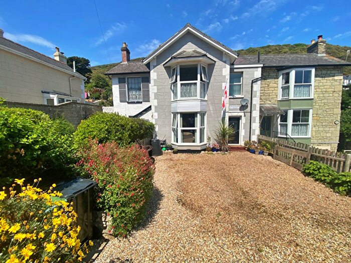 3 Bedroom Terraced House For Sale In High Street, Ventnor, PO38
