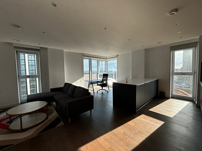 2 Bedroom Flat To Rent In Stanley Street, Salford, M3