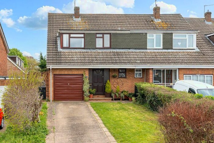 3 Bedroom Semi-Detached House To Rent In Fairfield, Buntingford, SG9