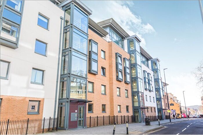 1 Bedroom Apartment To Rent In Deanery Road, Bristol, BS1