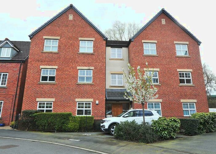 2 Bedroom Apartment To Rent In Mona Way, Irlam, M44