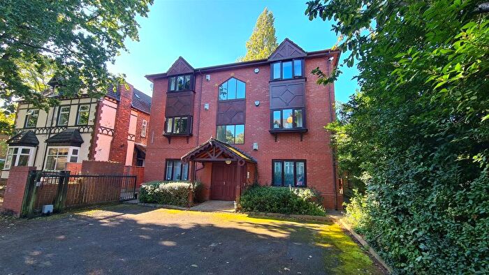 1 Bedroom Apartment To Rent In Malvern Grove, West Didsbury, Manchester, M20