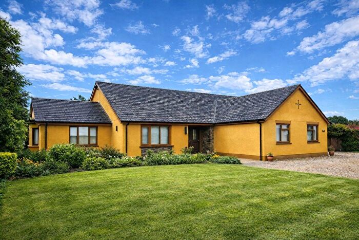 4 Bedroom Detached Bungalow For Sale In Llanllwni, Pencader, SA39