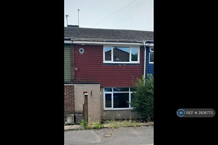 2 Bedroom Terraced House To Rent In The Spires, Rochester, ME2