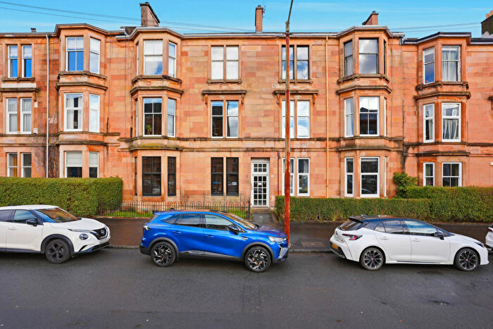 2 Bedroom Flat For Sale In /, Melville Street, Pollokshields, G41