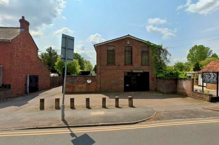 5 Bedroom Detached House To Rent In Clapham, MK41