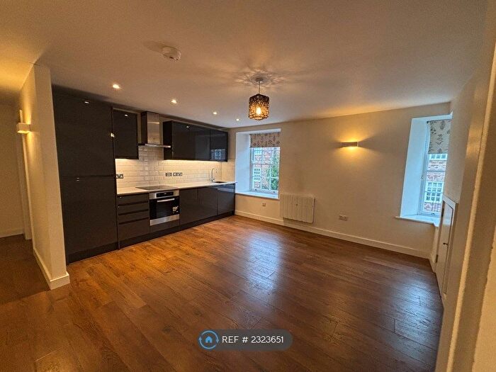 2 Bedroom Flat To Rent In Oundle Road, Thrapston, Kettering, NN14