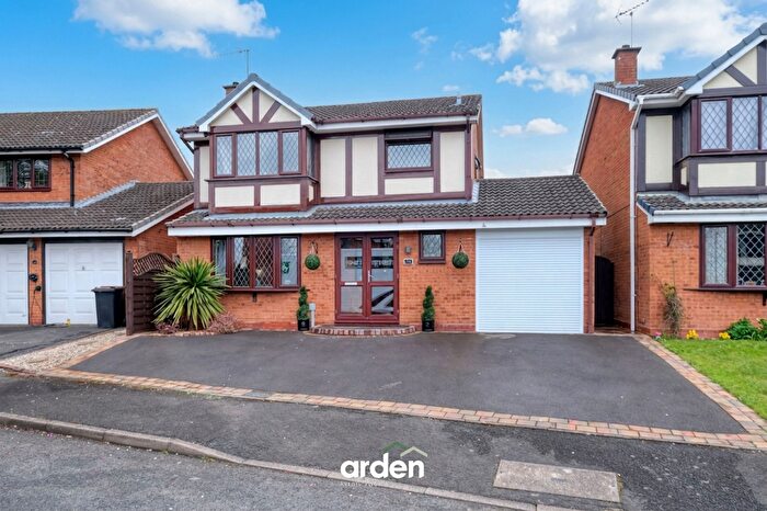 3 Bedroom Detached House For Sale In Avoncroft Road, Stoke Heath, B60