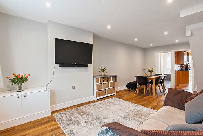 2 Bedroom Terraced House For Sale In Sheep Walk, Shepperton, TW17