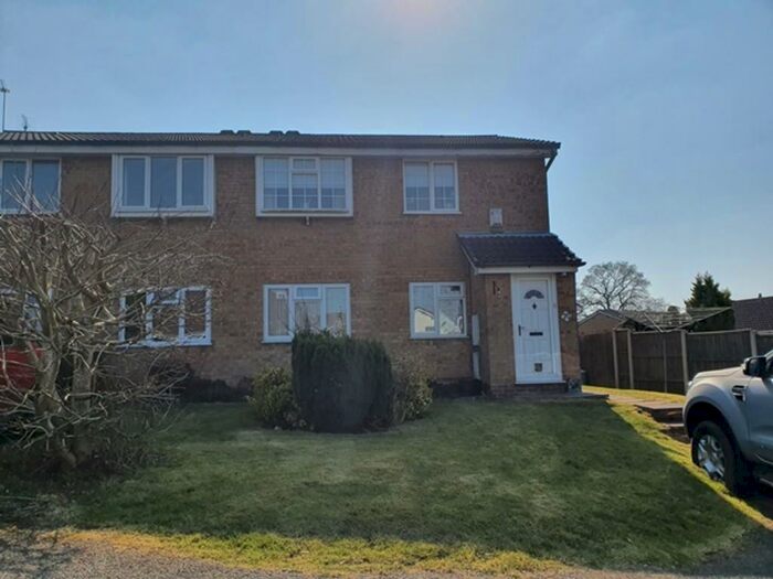 2 Bedroom Maisonette To Rent In Willmore Grove, Birmingham, B38