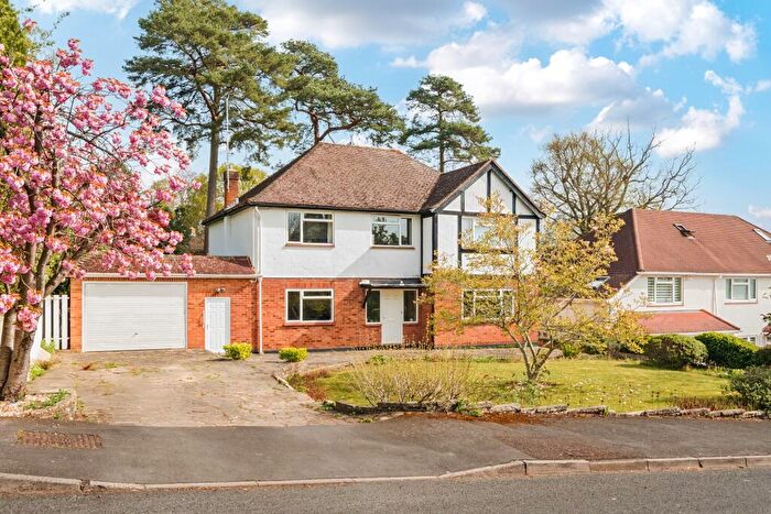 4 Bedroom Detached House For Sale In Hook Heath, GU22