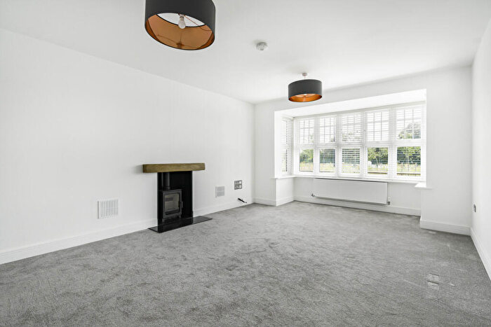 4 Bedroom Detached House To Rent In Plantagenet Close, Wallingford, OX10