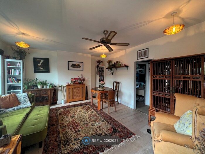 2 Bedroom Maisonette To Rent In Sirdar Road, London, N22