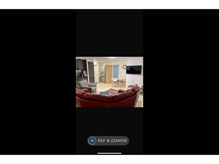 1 Bedroom Flat To Rent In Crest Court, Newquay, TR7