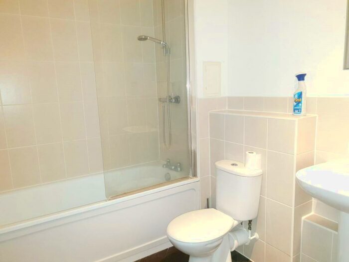 1 Bedroom Apartment To Rent In Iconia House, Homesdale Road, Bromley, Kent, BR2