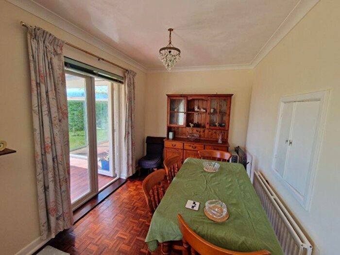 2 Bedroom Detached Bungalow For Sale In Parkside Drive, Exmouth, EX8