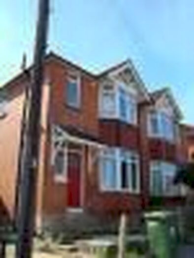 1 Bedroom Flat To Rent In Sirdar Road, Southampton, SO17