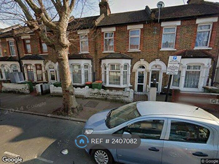3 Bedroom Terraced House To Rent In London, London, E6