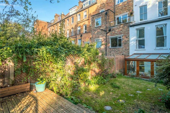 1 Bedroom Apartment To Rent In Petherton Road, Newington Green, London, N5