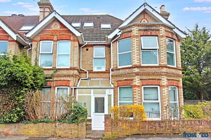 1 Bedroom Apartment To Rent In Kingsbridge Road, Lower Parkstone, BH14