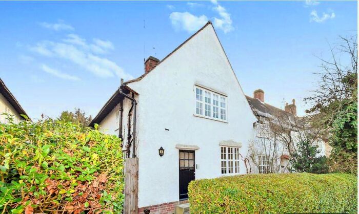 3 Bedroom Semi-Detached House To Rent In Asmuns Hill, Hampstead Garden Suburb, NW11