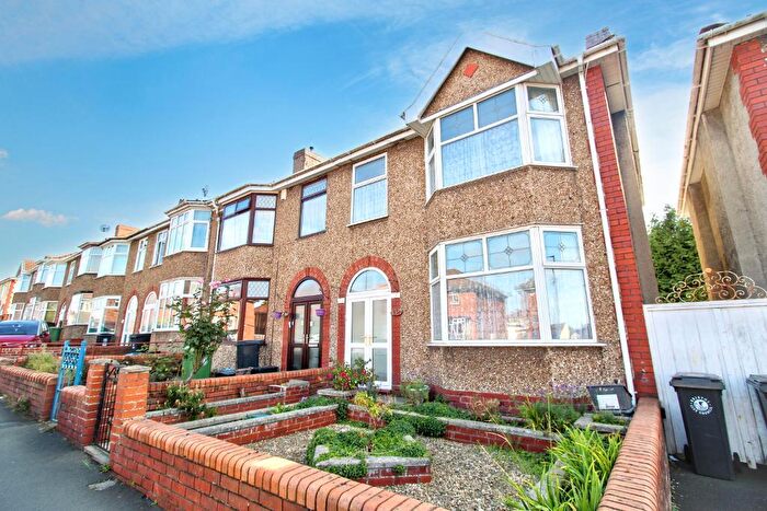 3 Bedroom End Of Terrace House For Sale In Hillside Road, St George, Bristol, BS5