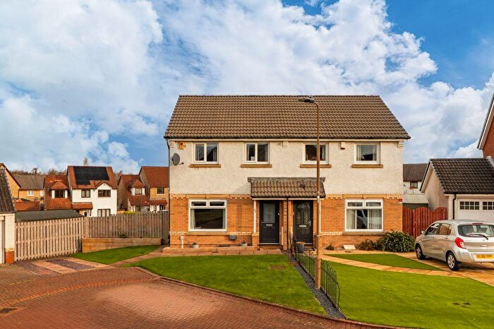 3 Bedroom Semi-Detached Villa For Sale In Gogarloch Road, Edinburgh, EH12