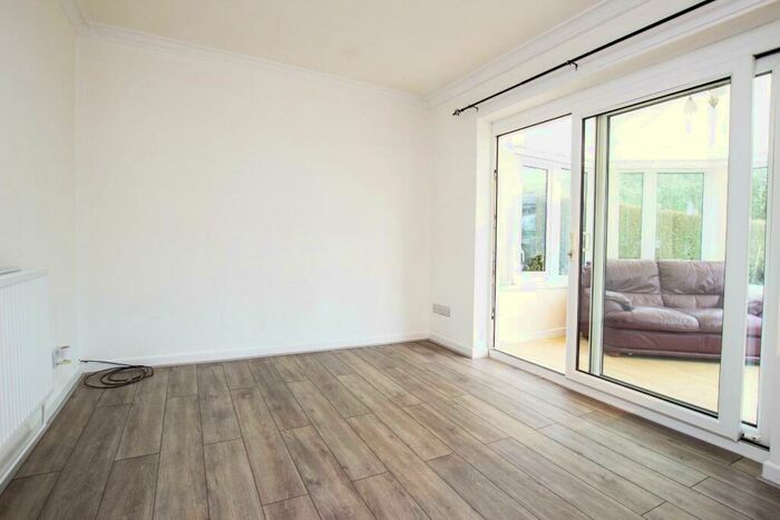 1 Bedroom Flat To Rent In Skye Crescent, Blackburn, BB1