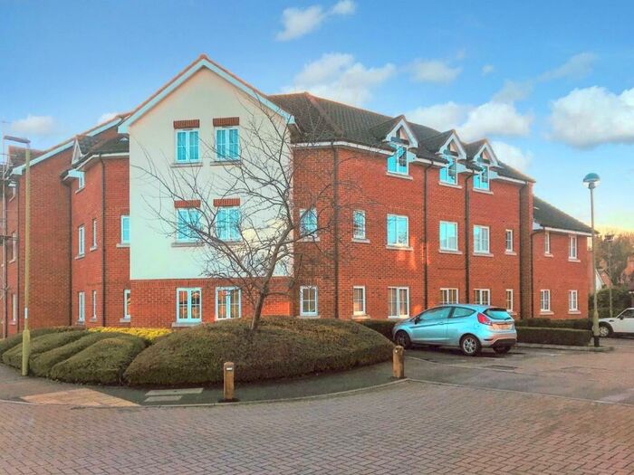 2 Bedroom Apartment To Rent In The Granary, Stanstead Abbotts, SG12