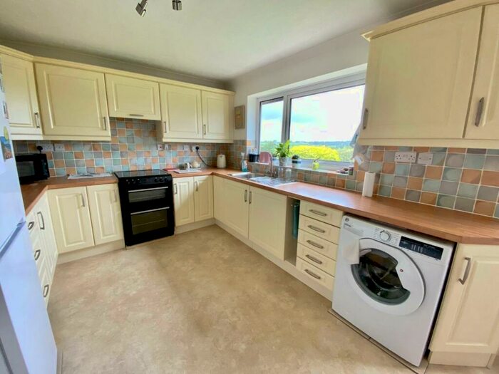 3 Bedroom Detached Bungalow For Sale In Puddington, Tiverton, EX16