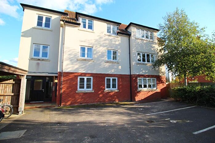 2 Bedroom Apartment For Sale In Towgood Close, Helpston, PE6