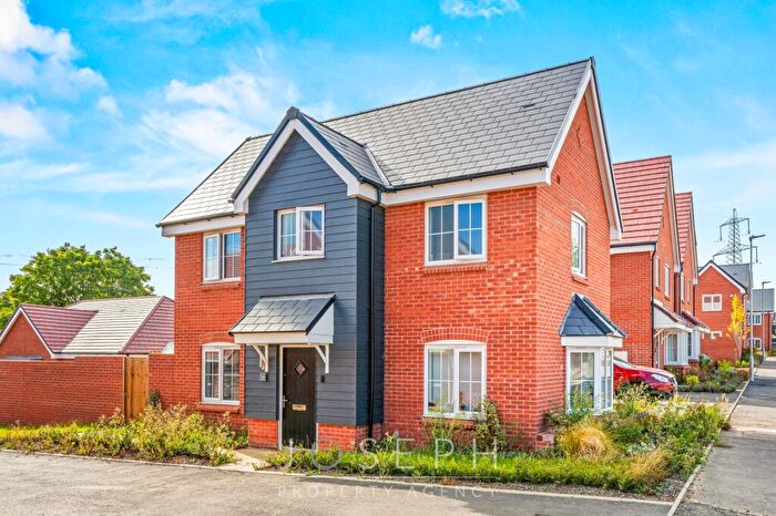 3 Bedroom Detached House For Sale In Citrine Close, Ipswich, IP1