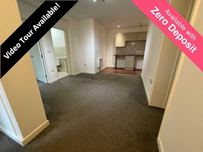 2 Bedroom Flat To Rent In Holdenhurst Avenue, Bournemouth, BH7