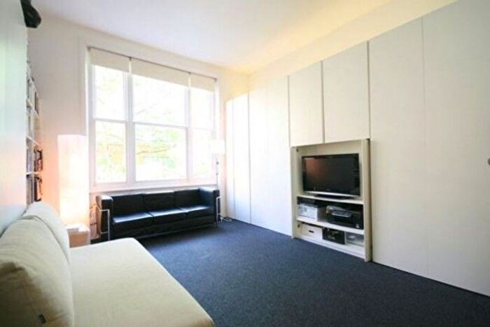 Studio For Sale In Mornington Avenue, West Kensington, London, W14