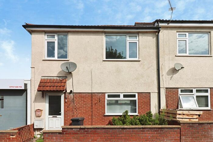 1 Bedroom Flat For Sale In Whitehall Road, Bristol, BS5