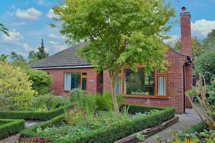 4 Bedroom Detached House For Sale In Blacksmiths Lane, Kelham, NG23