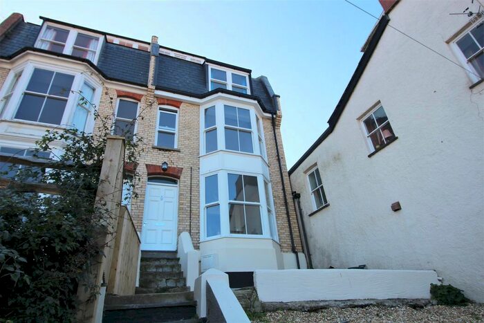 3 Bedroom Semi-Detached House To Rent In Ilfracombe, EX34